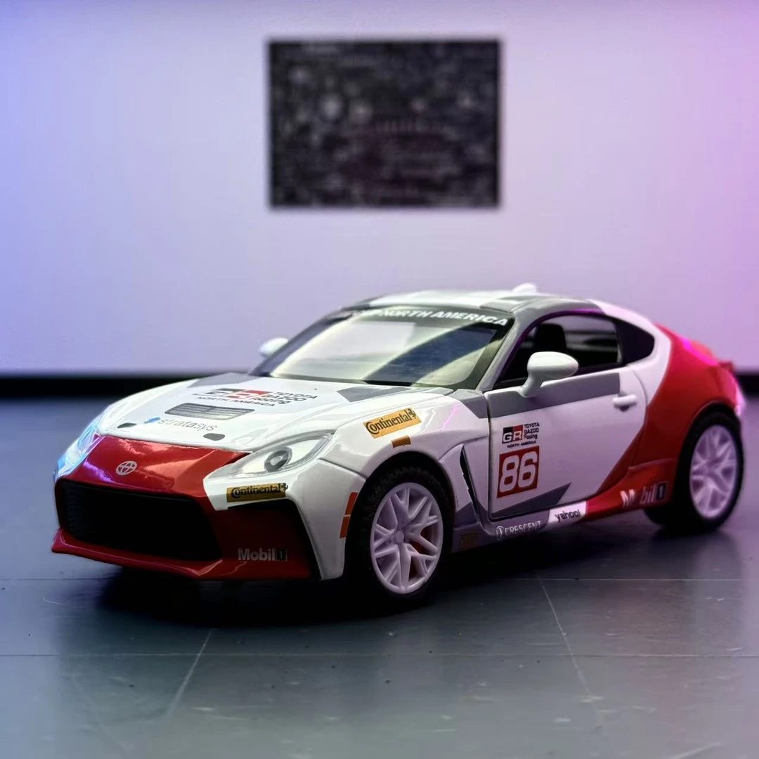潮玩合金汽车模型1:32丰田GR86灯光音效回力开门男孩玩具仿真跑车
