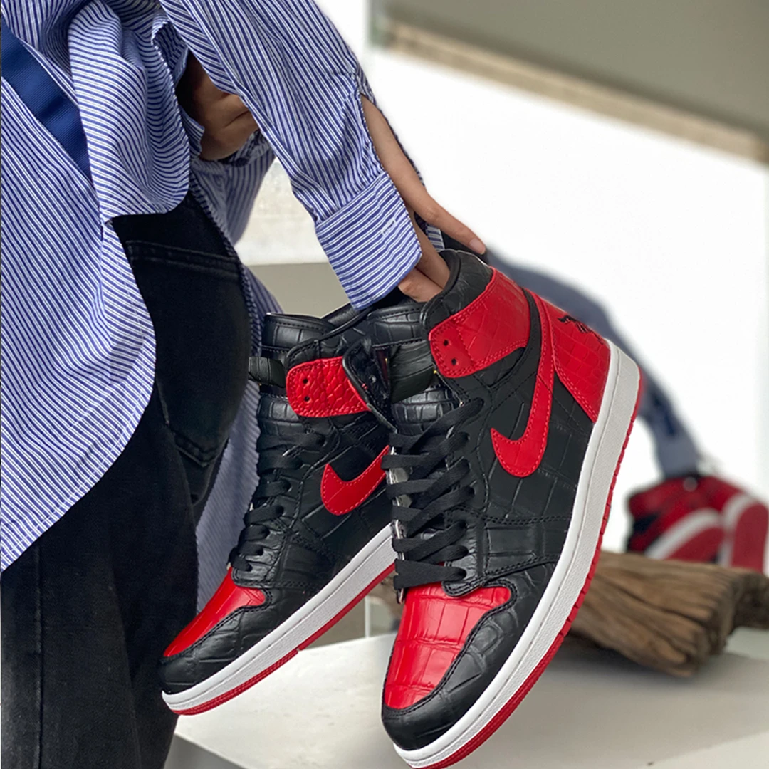 NIKE/耐克Air Jordan 1 高帮黑红禁穿鳄鱼皮时尚潮流鞋【定制球鞋】