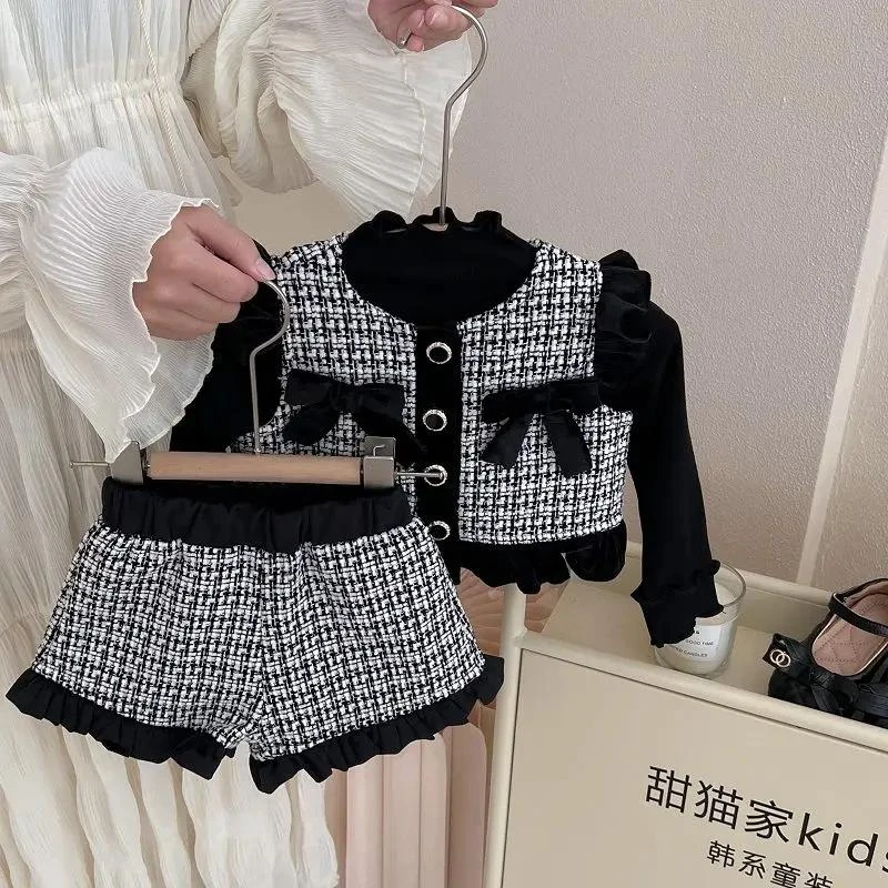 女童小香风套装秋款时尚百搭打底衫小女孩洋气套装马甲短裤一整套