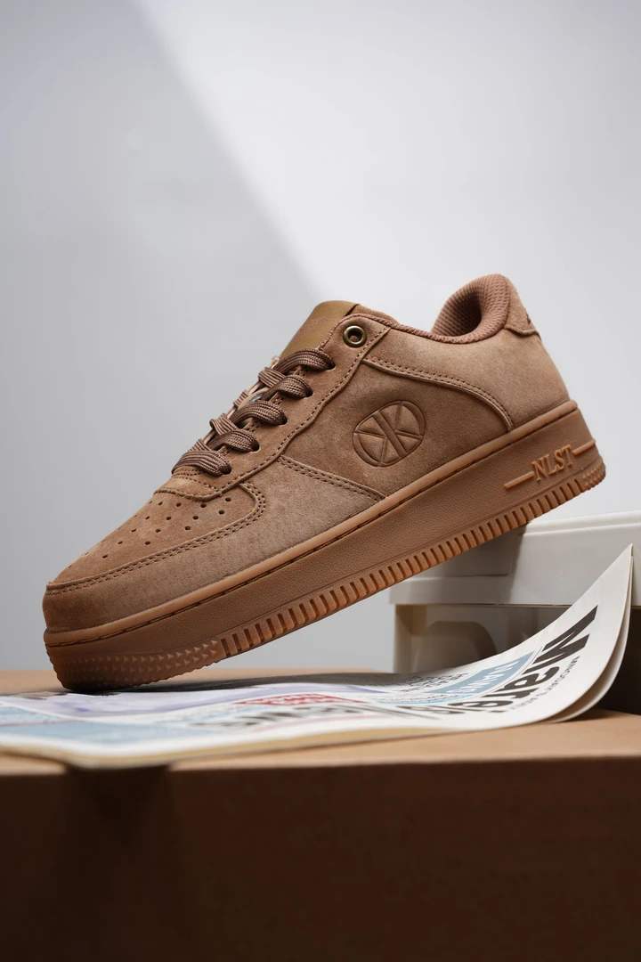 NLST莱罗斯特2024秋季新款潮流百搭低帮板鞋经典卡其色复古休闲鞋