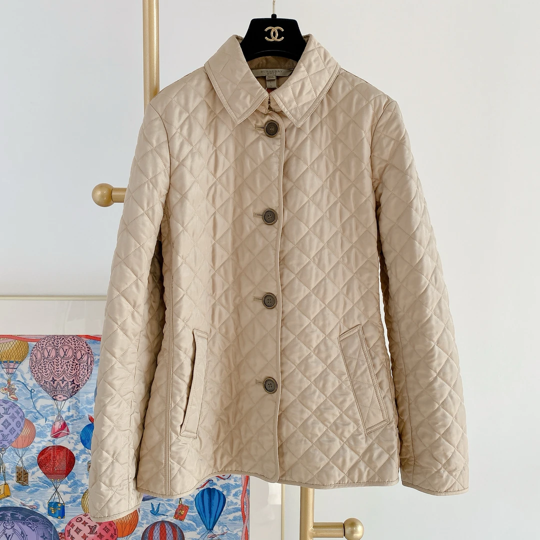 【Burberry 】#博柏利卡其色棉服 /市7500/95新/10290230