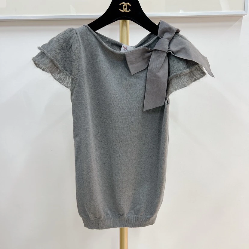 valentino灰色上衣/市场价4800/09030612/黎