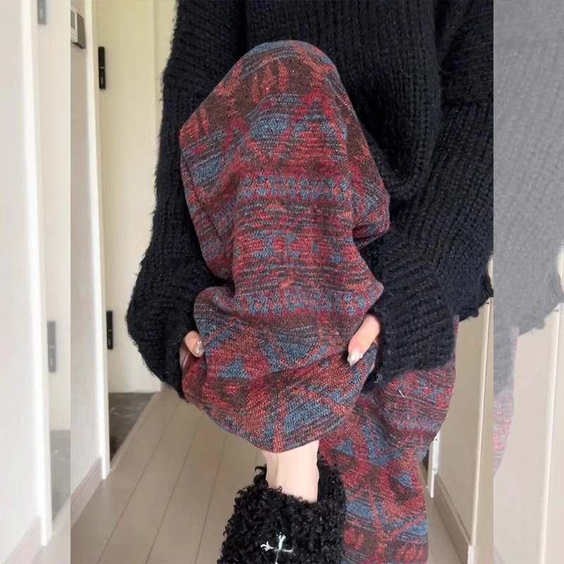 2024秋冬季小众穿搭脏脏风撞色阔腿裤民族风设计感红色格子针织裤