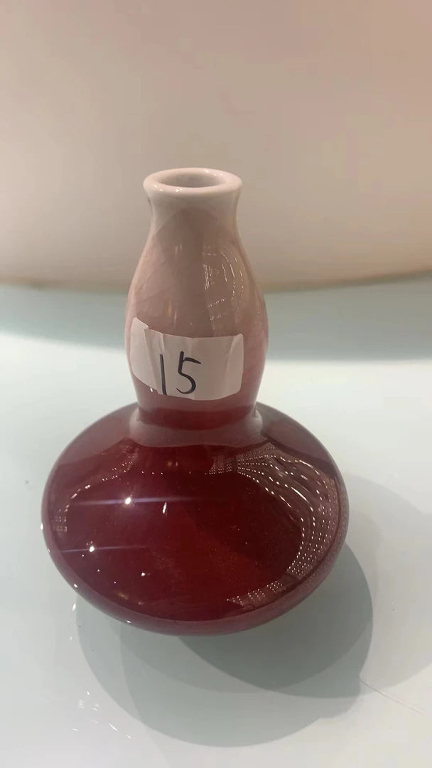 h15现代陶瓷花瓶