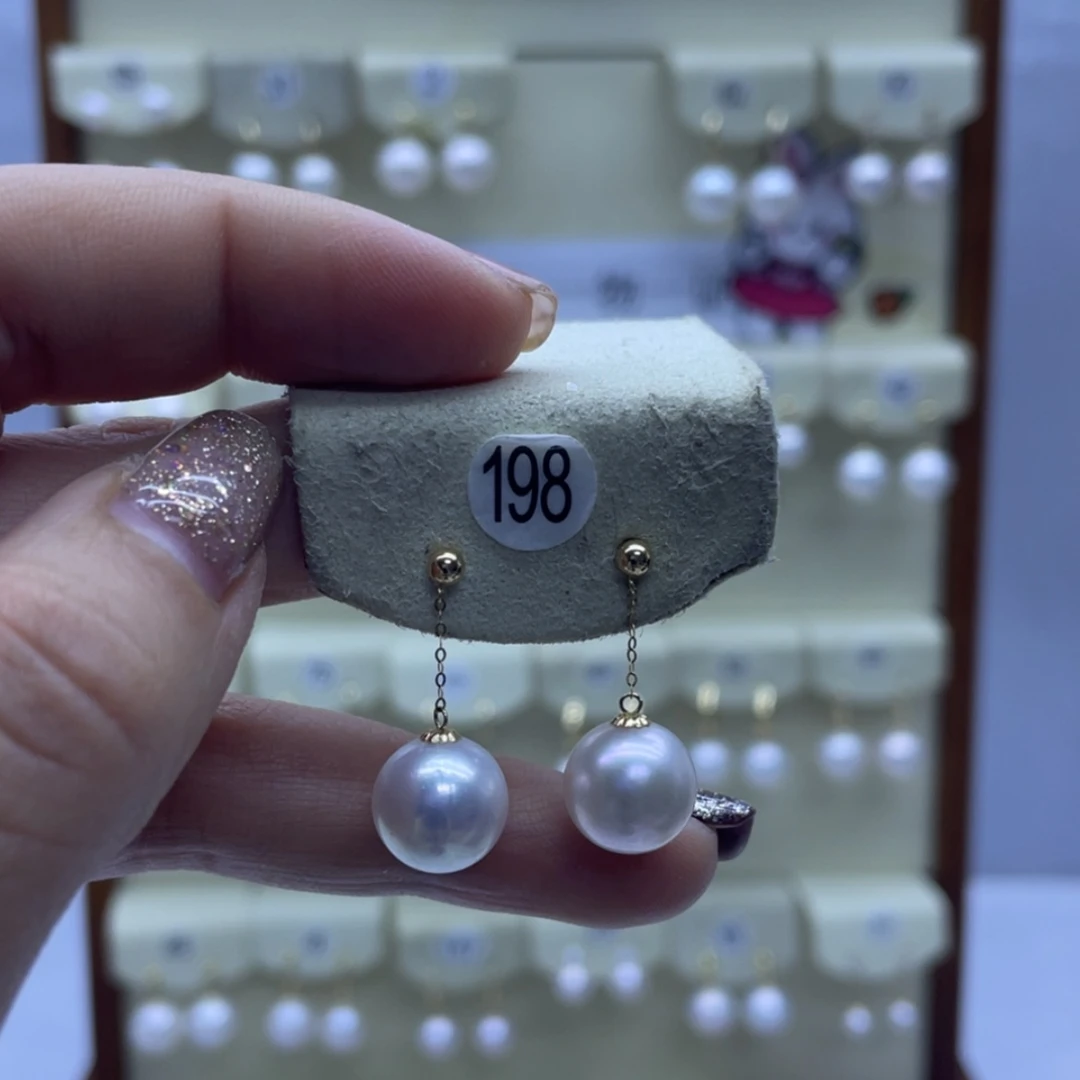 【闪购商品】淡水珍珠耳饰18K金镶嵌