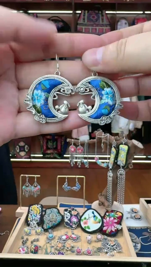 【闪购商品】苗银织绣422苗银耳环