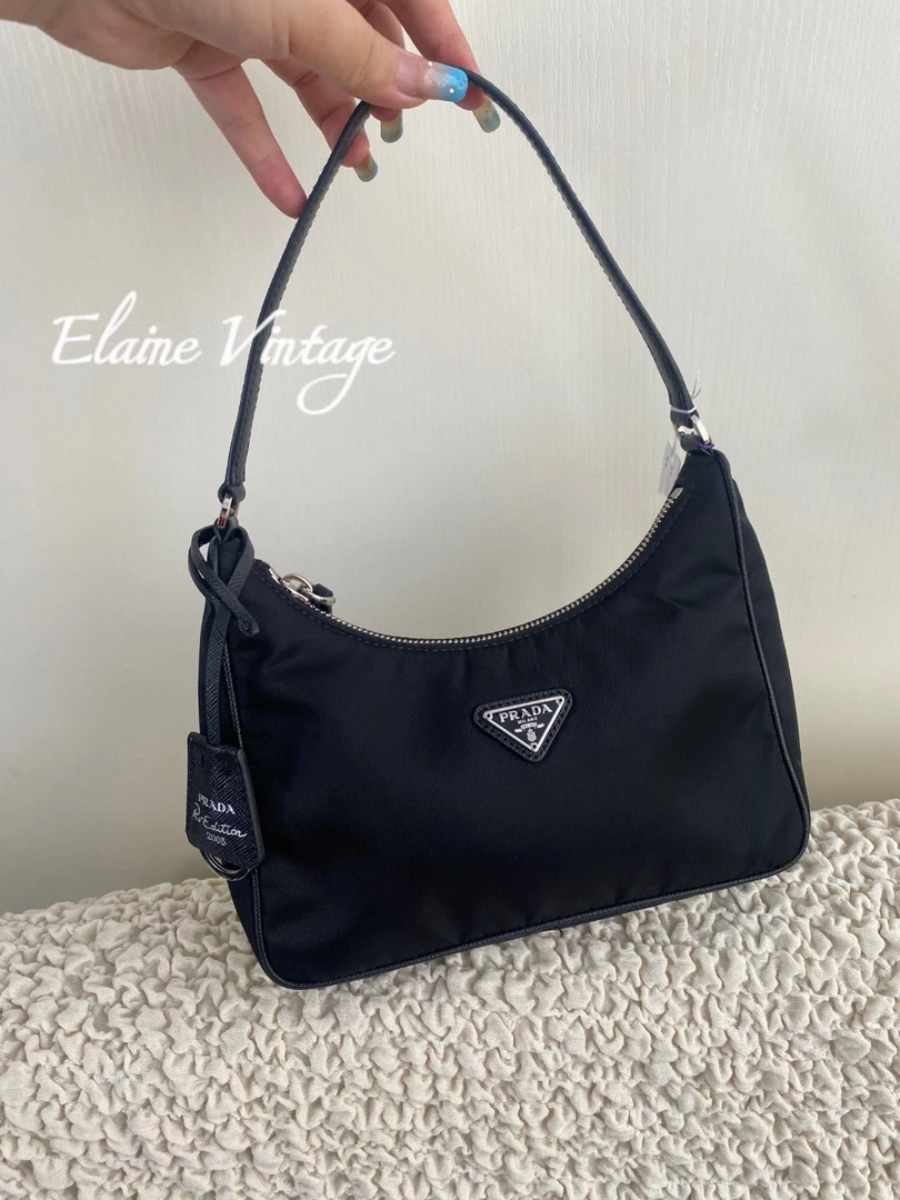 99新 Prada/普拉达 黑色hobo2005腋下包(22cm)