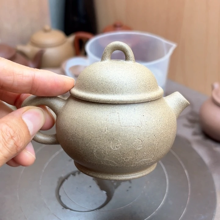 紫砂茶壶小兔子嘻嘻100c c