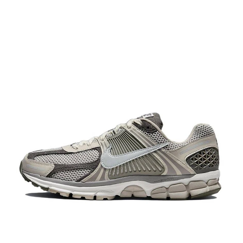 耐克Nike Air Zoom Vomero 5 低帮 复古跑步鞋 FD0791-012