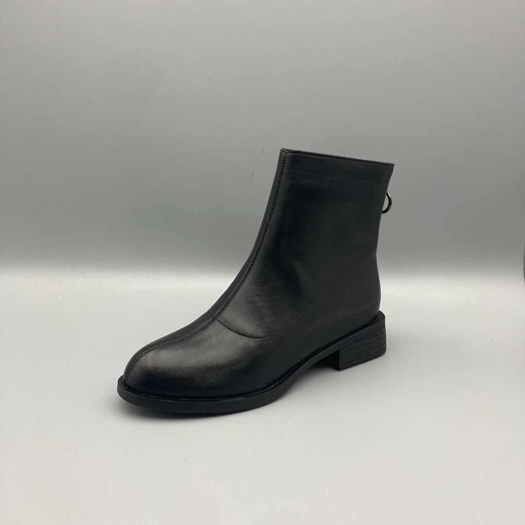 秋冬时尚百搭休闲女简约短靴83916040