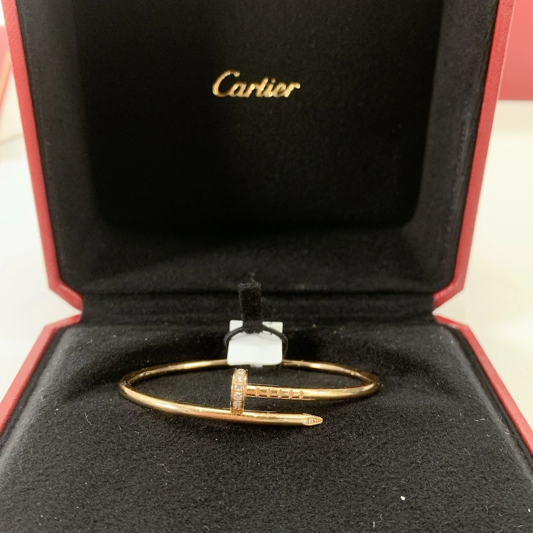 95新 Cartier/卡地亚  安洁利严选钉子系列/SK0125187 手镯