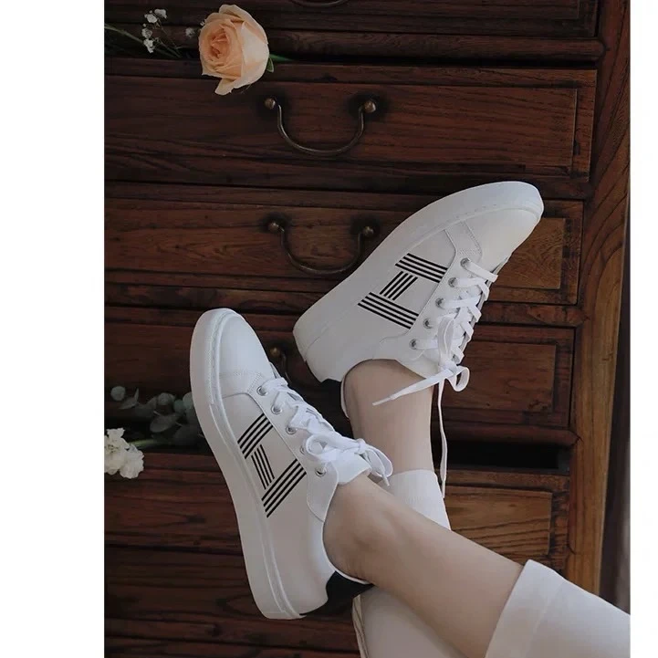 全新未使用 爱马仕 安洁利严选/XK0109104 板鞋