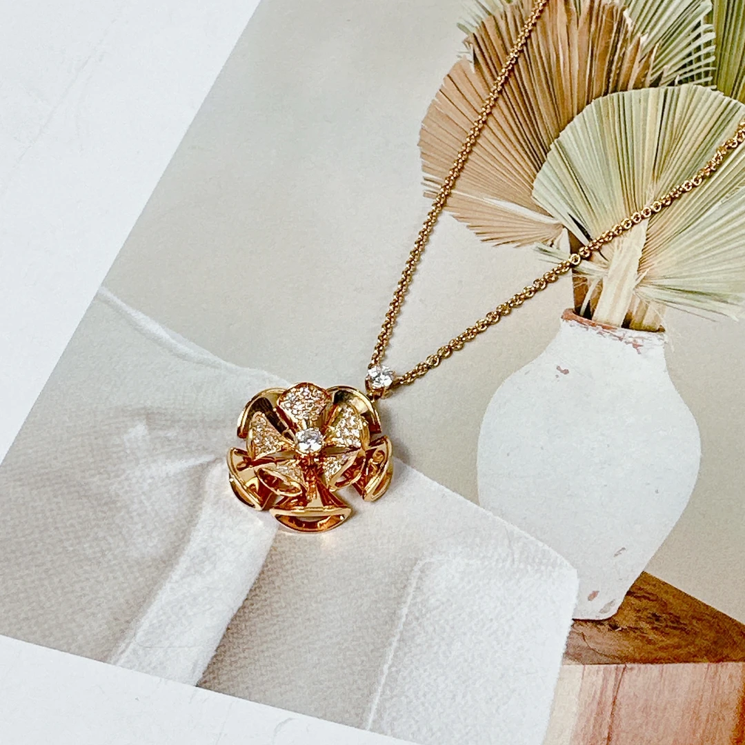 95新 宝格丽 安洁利严选扇子系列/SK0125729 项链