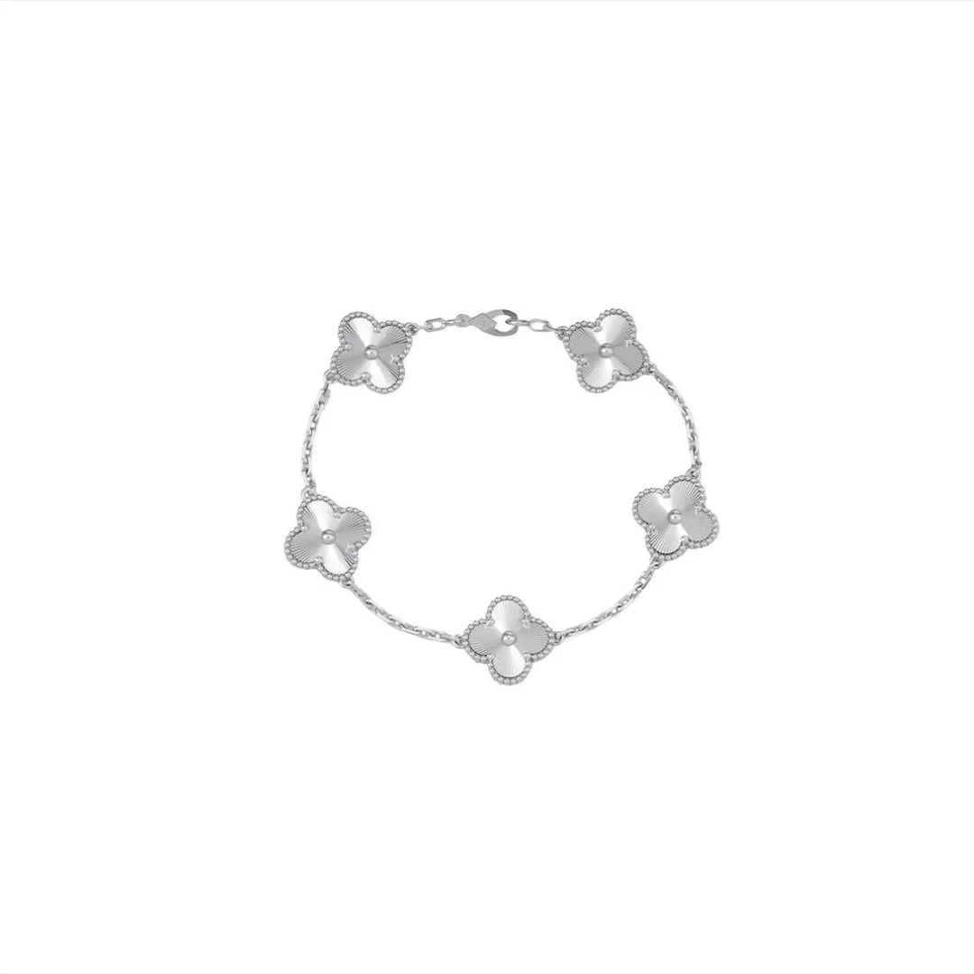 99新 梵克雅宝 99新 梵克雅宝 安洁利田哥手链/xl00