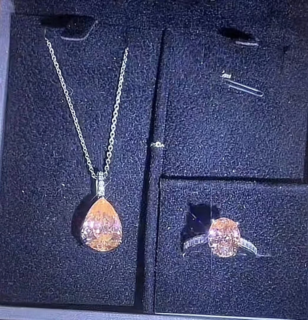 【比利时8号矿】编号TF069套装5卡【净度IF】