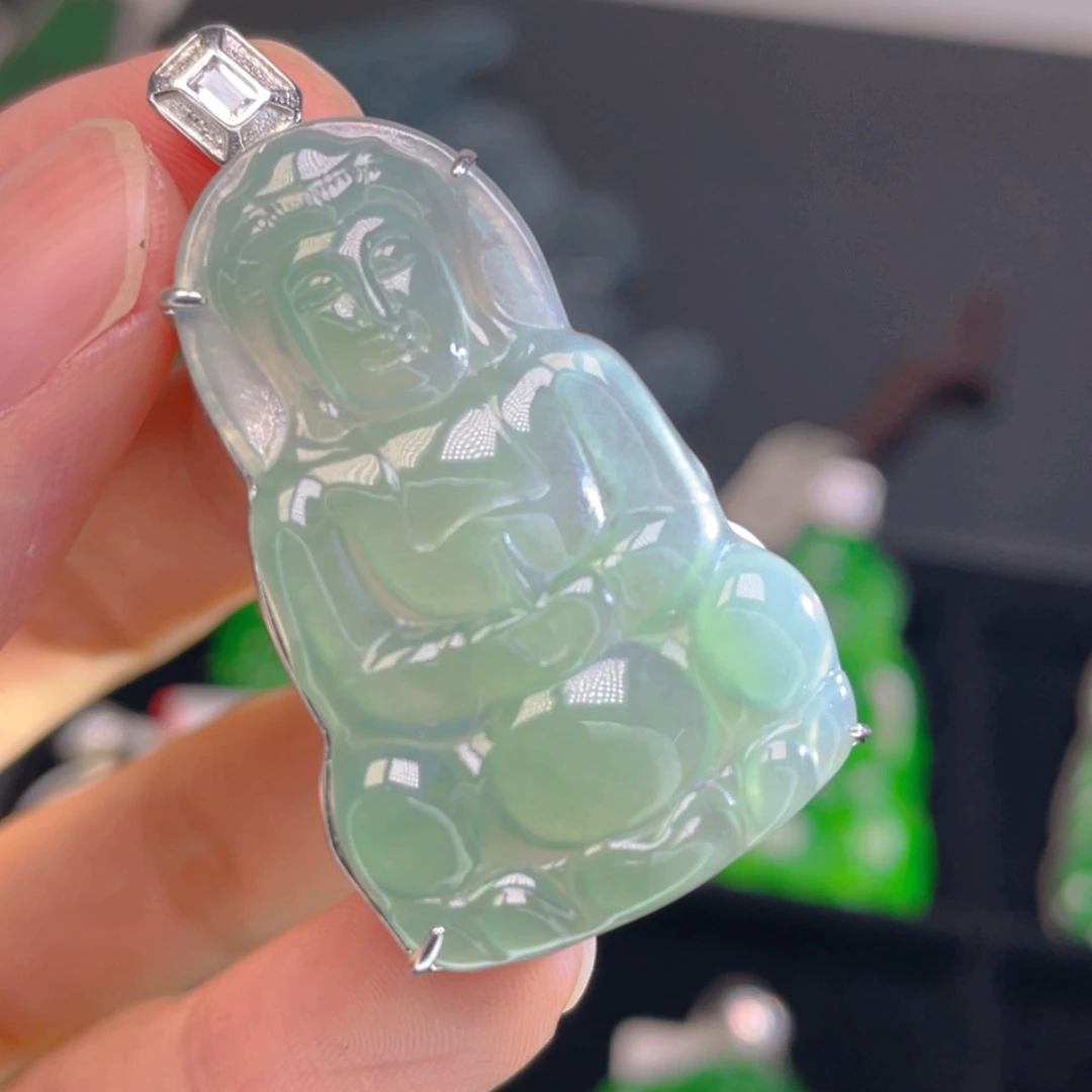 【闪购商品】翡翠颈饰未镶嵌