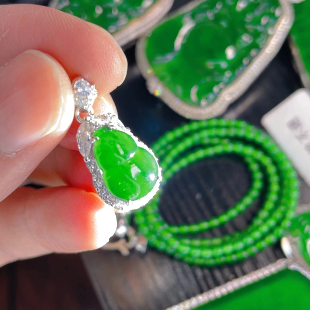 【闪购商品】翡翠颈饰银S925镶嵌