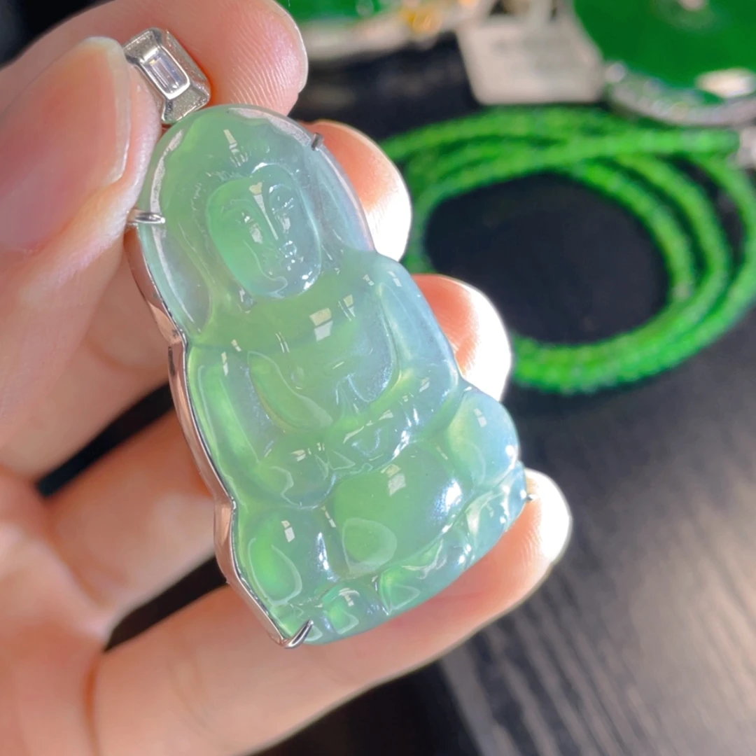 【闪购商品】翡翠颈饰未镶嵌
