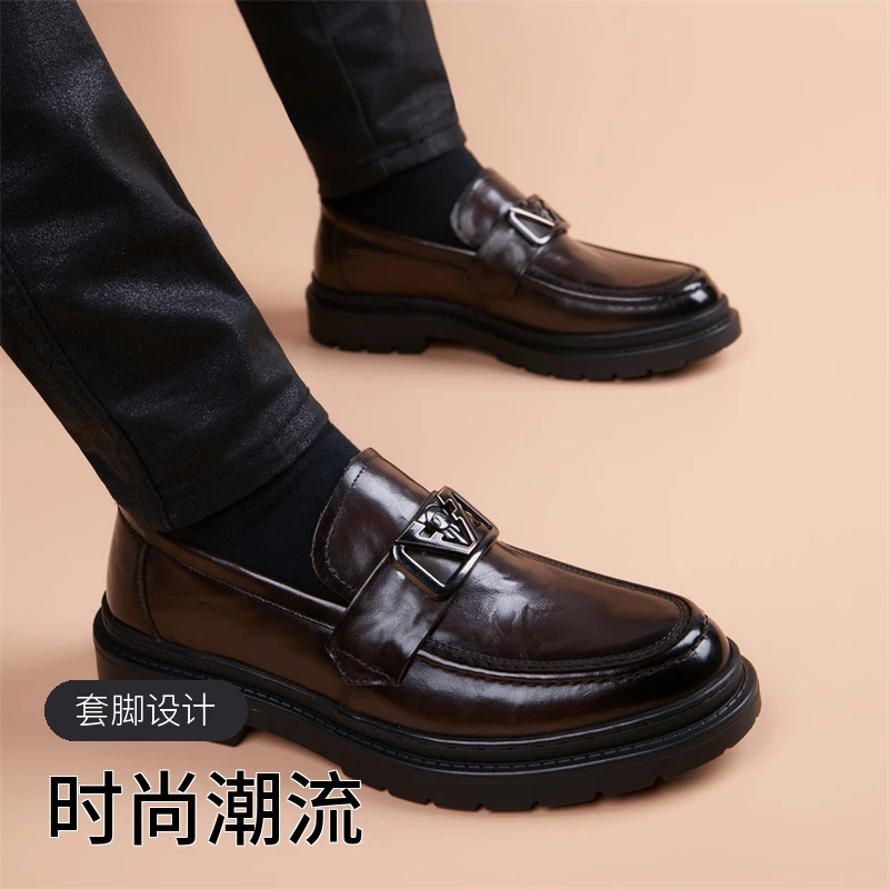 皮鞋男新款商务透气正装套脚软底脚蹬休闲时尚百搭英伦风高档潮鞋