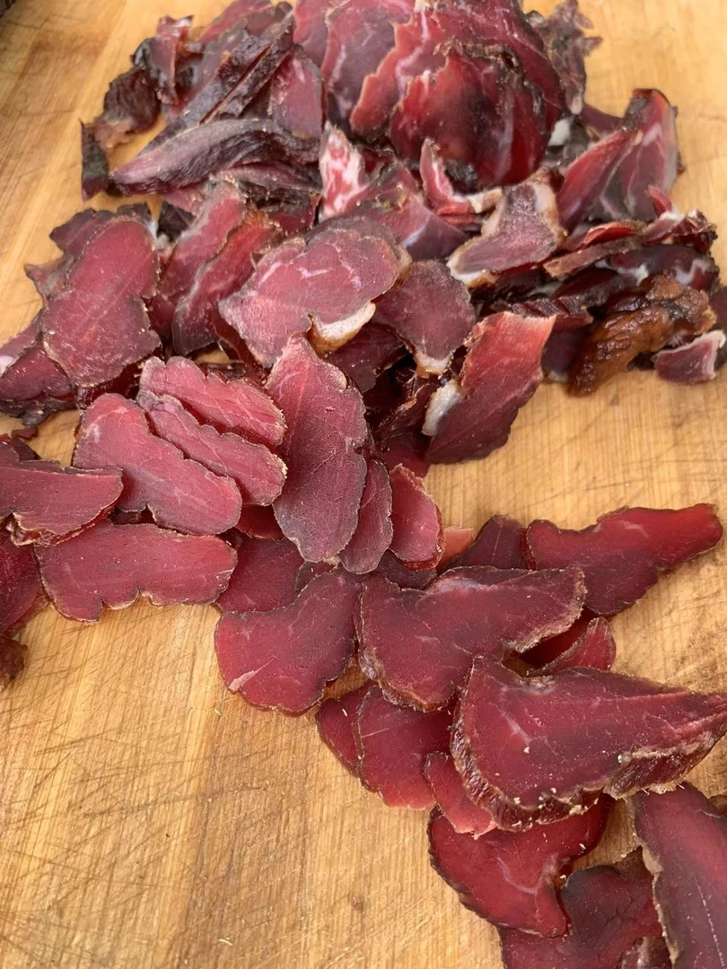 湖北长阳高山农家腊黄牛肉