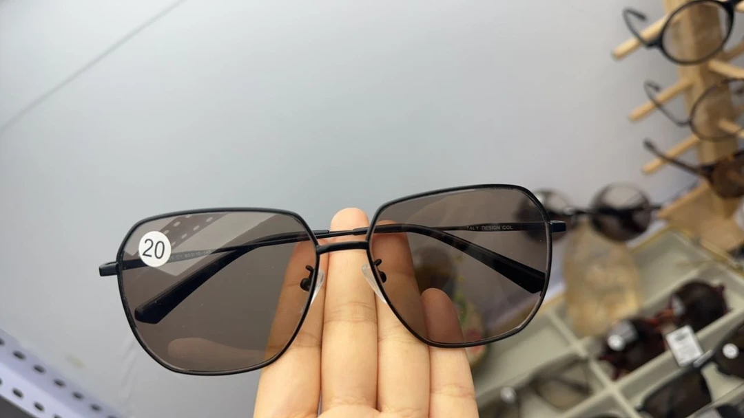 纯钛护目天然水晶石头太阳镜