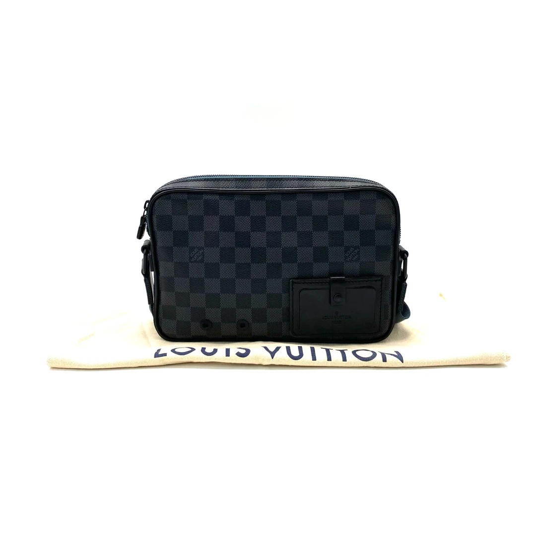 95新 LouisVuitton/路易威登 黑棋盘格alpha邮差包 尺寸26/17