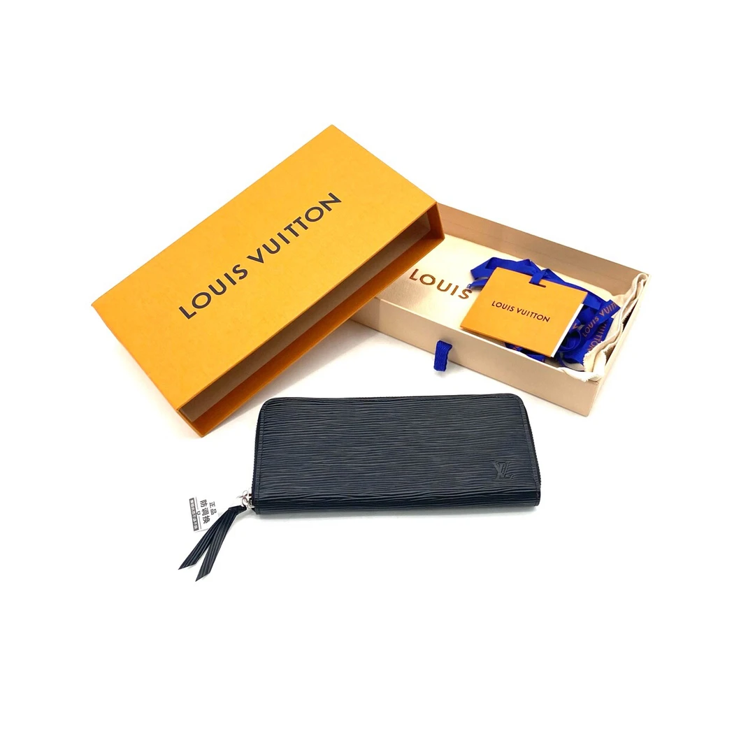 全新未使用 LouisVuitton/路易威登 黑色水波纹窄版拉链钱包19/10