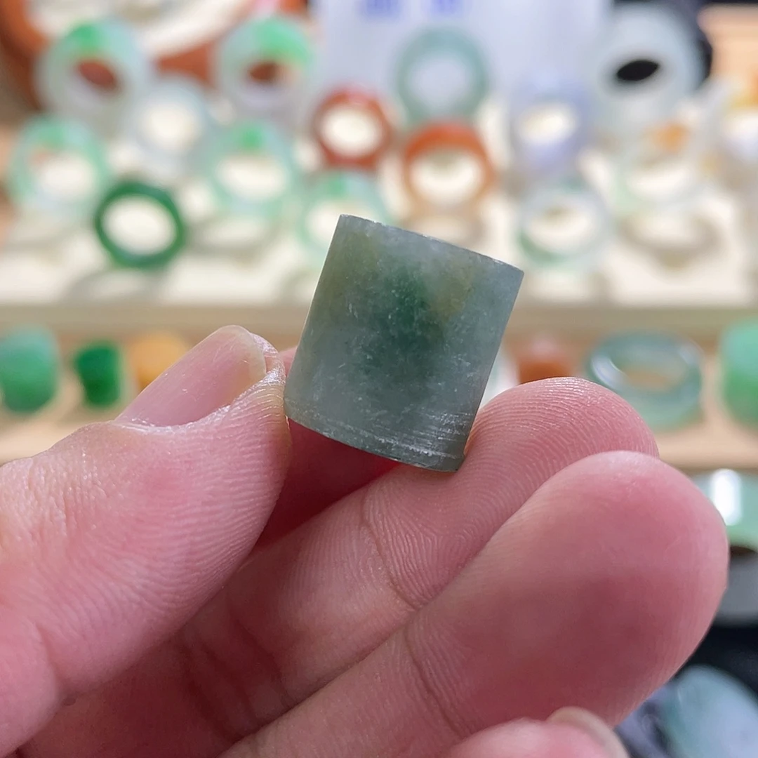 定制翡翠翡翠未镶嵌
