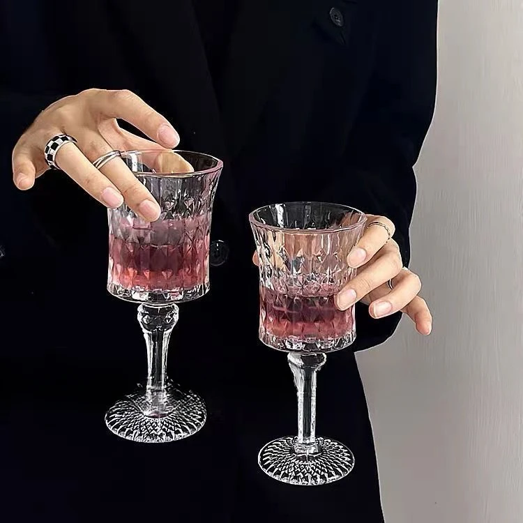 ins欧式浮雕玻璃杯透明高脚杯法式优雅高颜值香槟杯红酒杯果汁杯