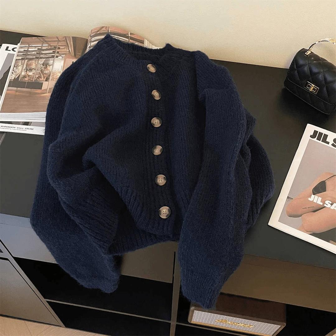 2025年新款复古纯色软糯毛衣开衫女秋冬季宽松宽松加厚针织上衣