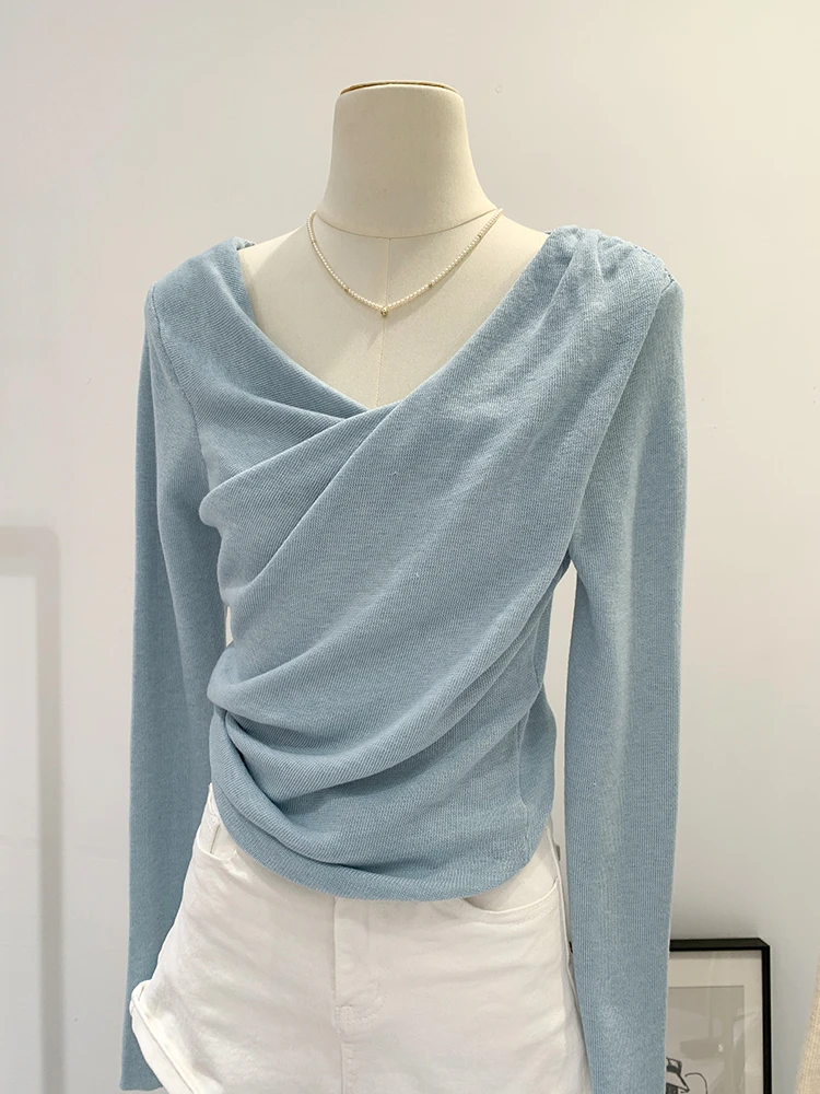法式别致荡领扭褶斜领显瘦长袖针织衫女初秋温柔风韩系设计感上衣