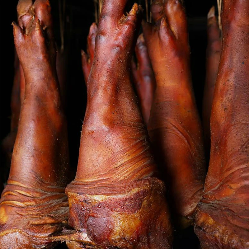 柴火烟熏腊猪脚传统美食古法熏制甄选品质农家散养大肥猪腊味