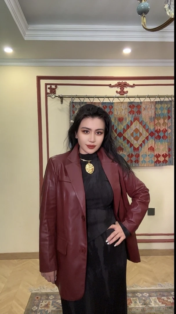秋款女装真皮休闲时尚外套