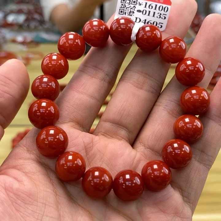 南红玛瑙多样性发一   尺寸12mm+未镶嵌