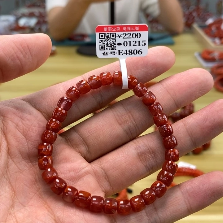 南红玛瑙多样性发一   尺寸6mm+未镶嵌