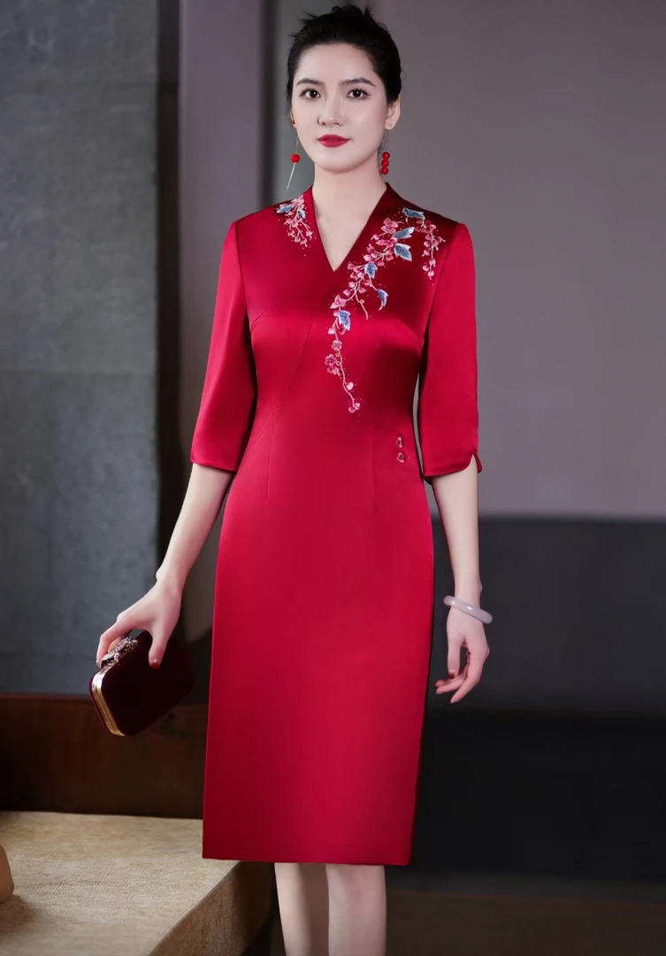 2023年新爆款喜婆婆旗袍礼服