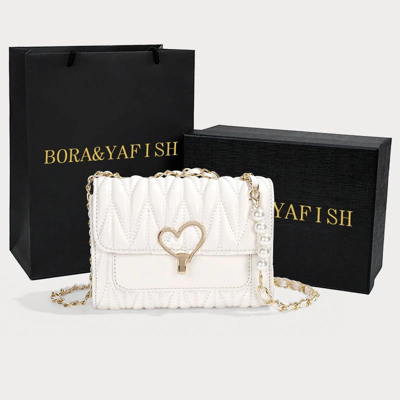 小众设计褶皱小包包女夏2025新款百搭斜挎包高级感珍珠链条小方包