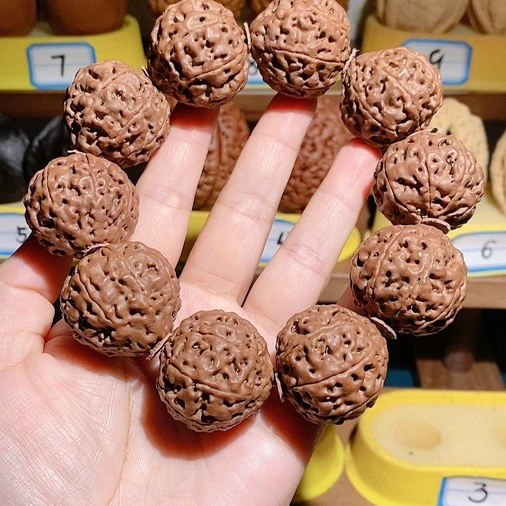 野生多瓣大金刚手串