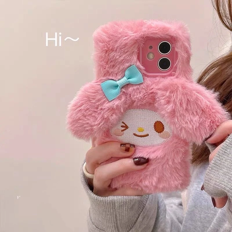 秋冬粉色美乐蒂苹果13手机壳全包iPhone14手机壳12卡通毛绒手机壳
