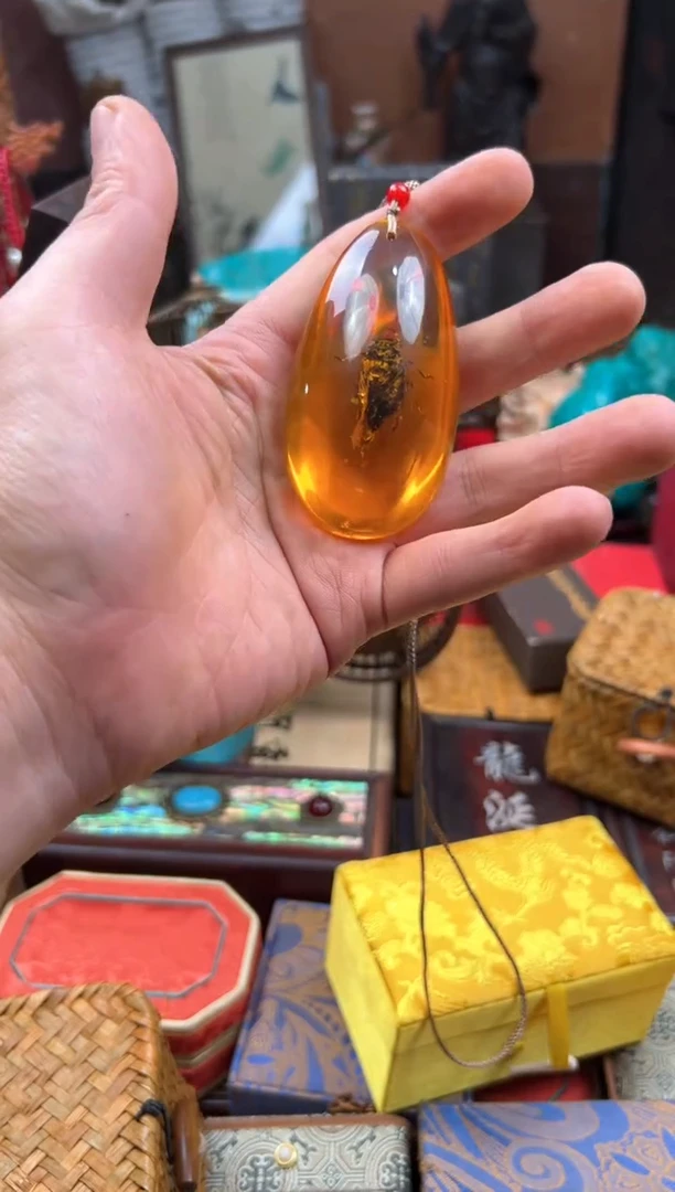 【闪购商品】琥珀裸石未镶嵌————————