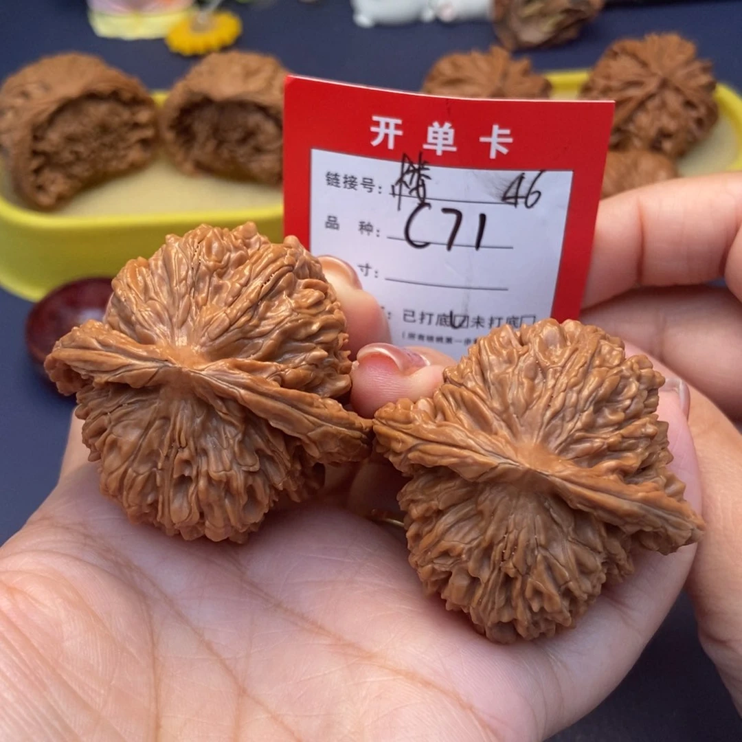 桃核吊坠文玩核桃