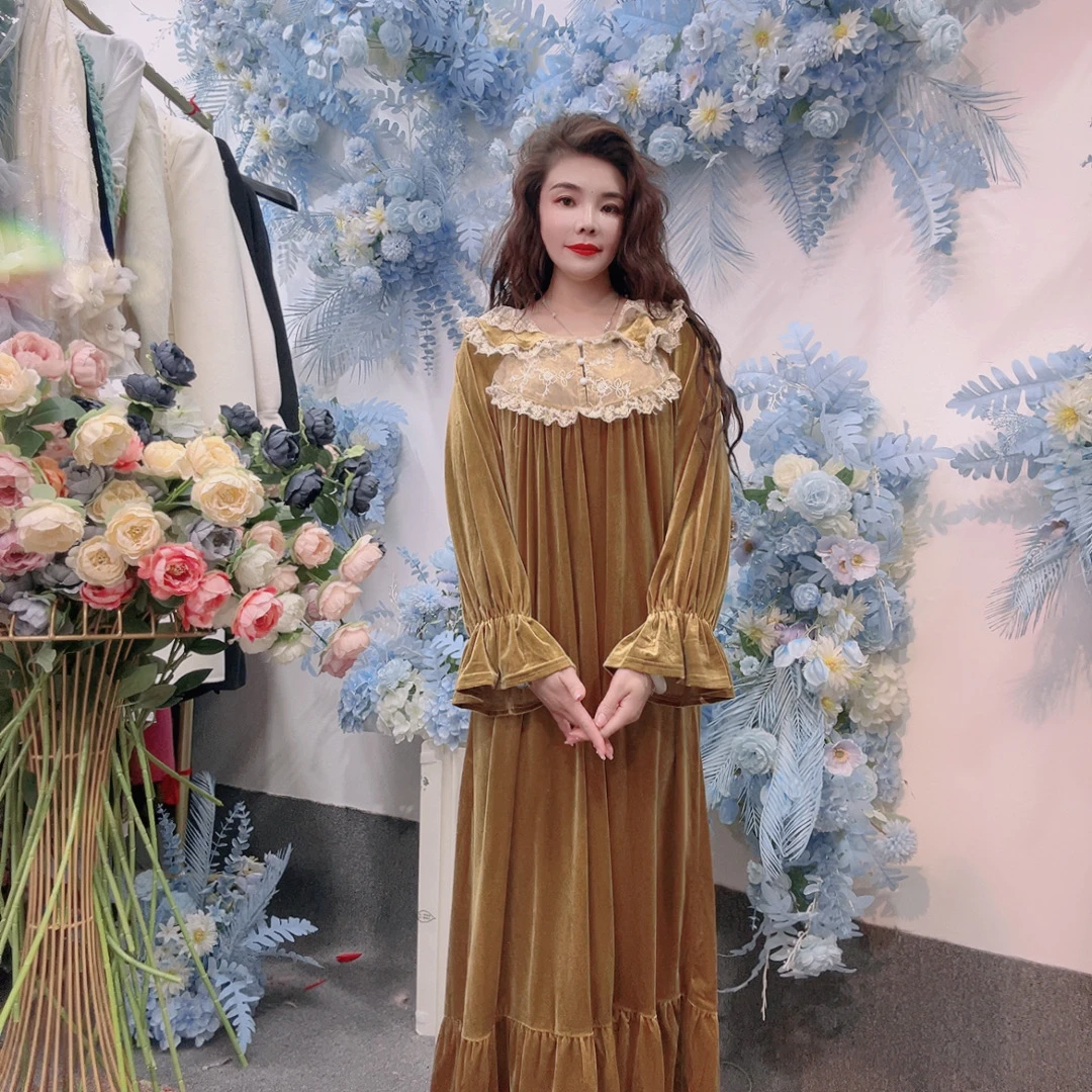 貂绒蕾丝时尚连衣裙