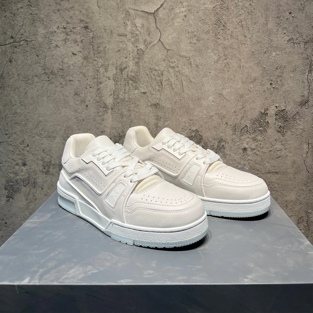 新款欧洲站潮牌男士休闲鞋夏透气低帮板鞋运动男潮鞋真皮白水泥