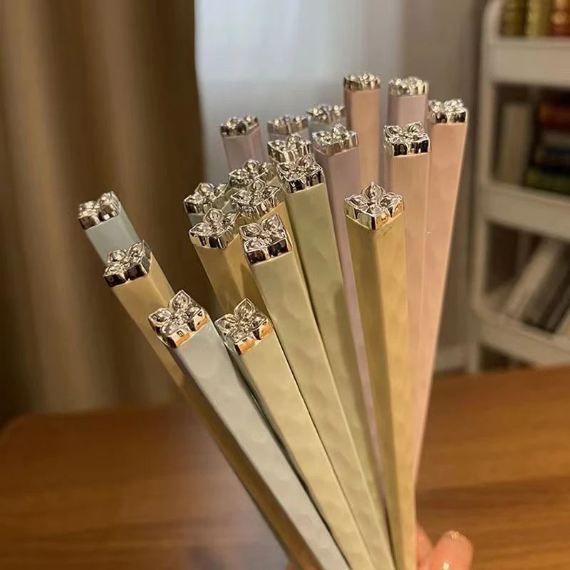 2023家用抗菌款筷子防滑防霉食品级一人一筷专人专用上档次合金筷