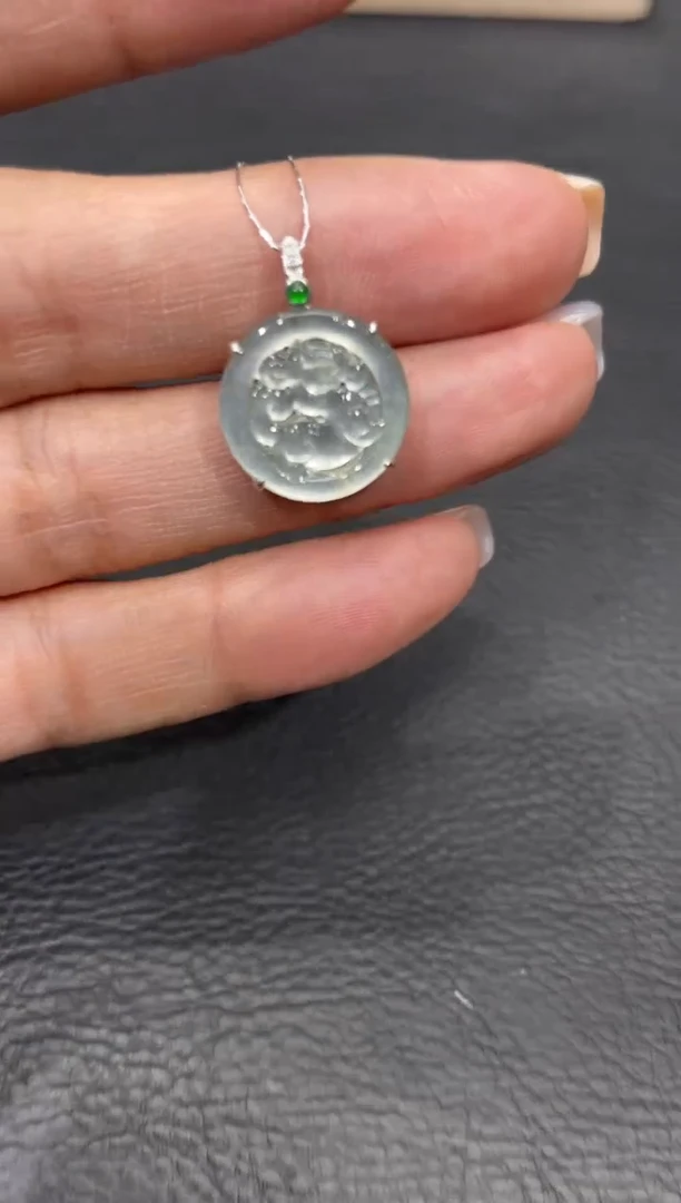【闪购商品】定制翡翠18K金镶嵌吊坠