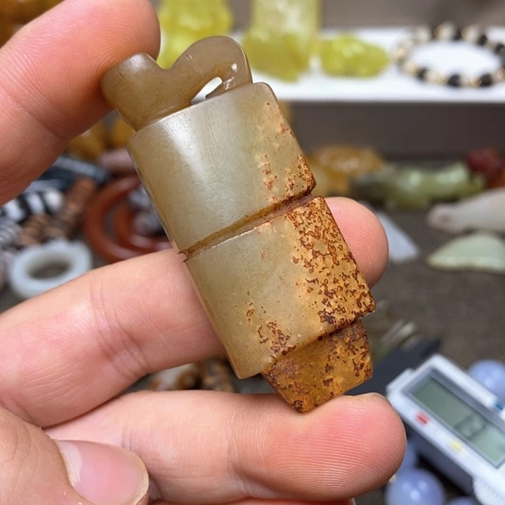 和田玉（糖玉）颈饰未镶嵌