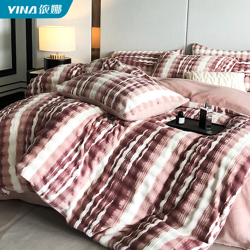 依娜高档轻奢太空暖绒四件套简约加厚保暖双面床单被套冬季套件
