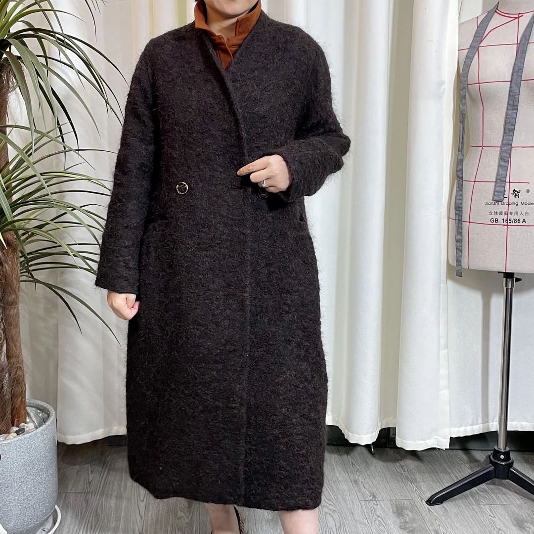 A0037深咖色羊驼毛宽松款大衣