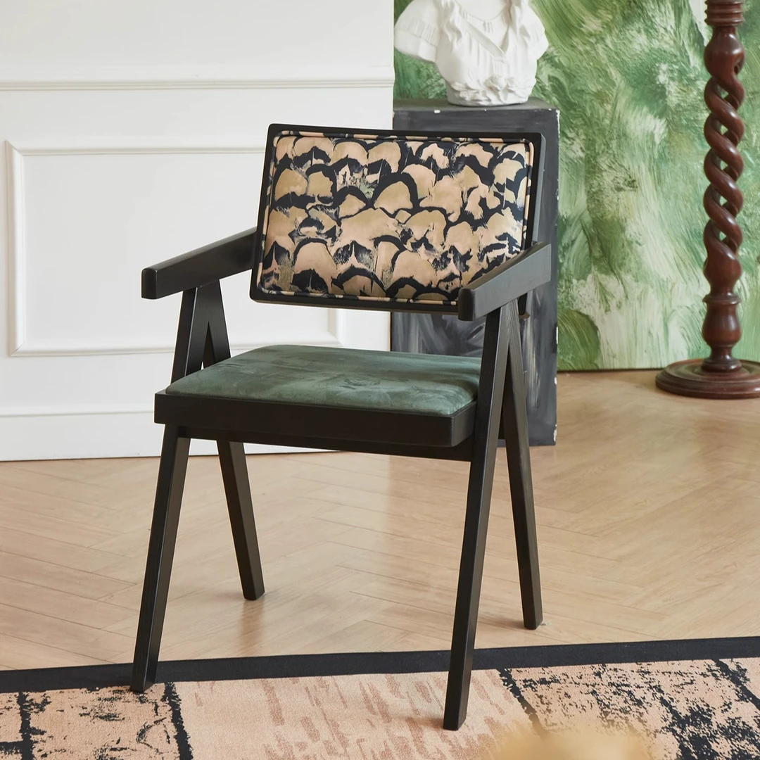 家用复古沙发椅客厅休闲单人座椅阳台餐椅法式软包扶手靠背椅