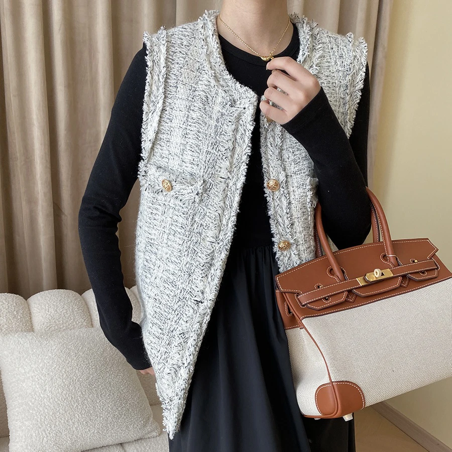 福利款高阶纹理小金扣早秋毛边粗花呢马甲外套叠穿设计感潮妈